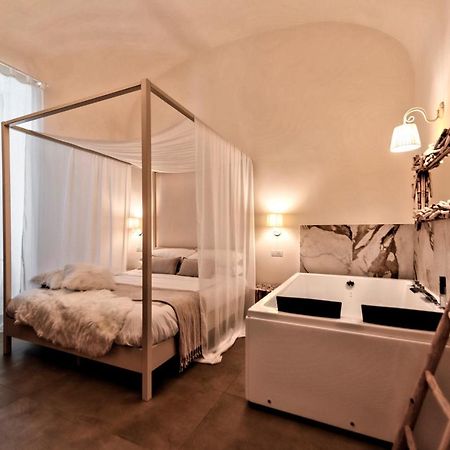 Terra Mia Suite Помпей Екстериор снимка
