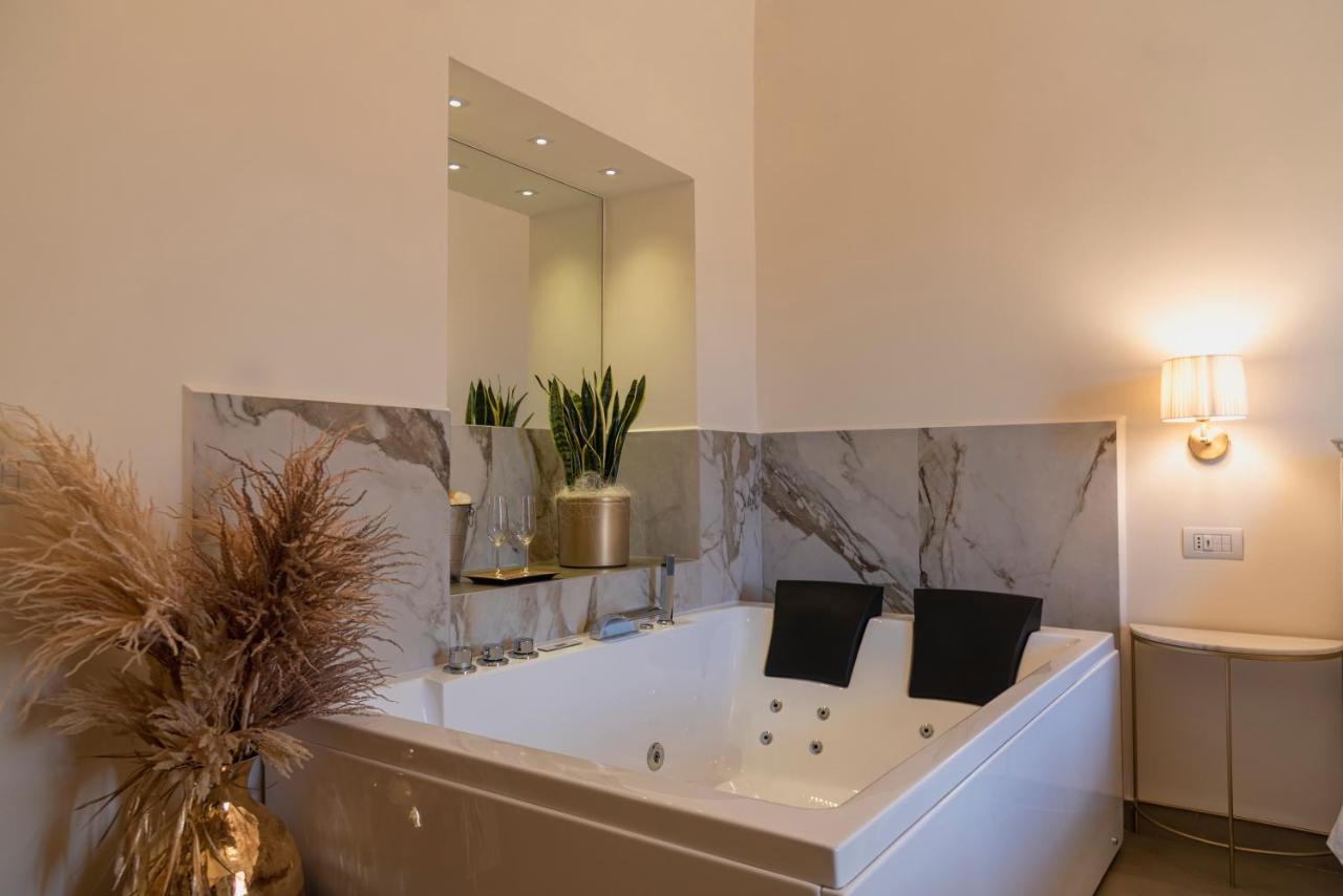 Terra Mia Suite Помпей Екстериор снимка
